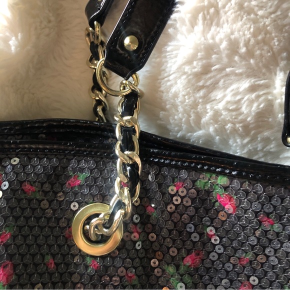 Betsy Johnson sequin floral (roses) Tote. Large  chain double handle - Picture 2 of 16